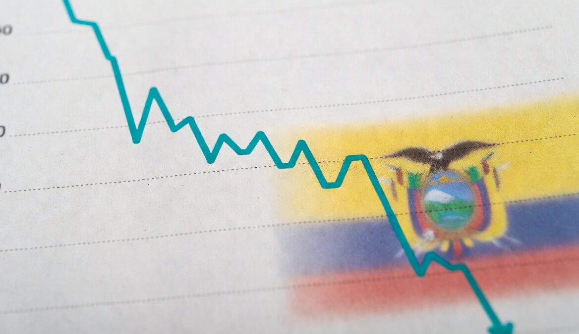 Riesgo país alcanza su nivel más bajo en 11 años | enfokate
