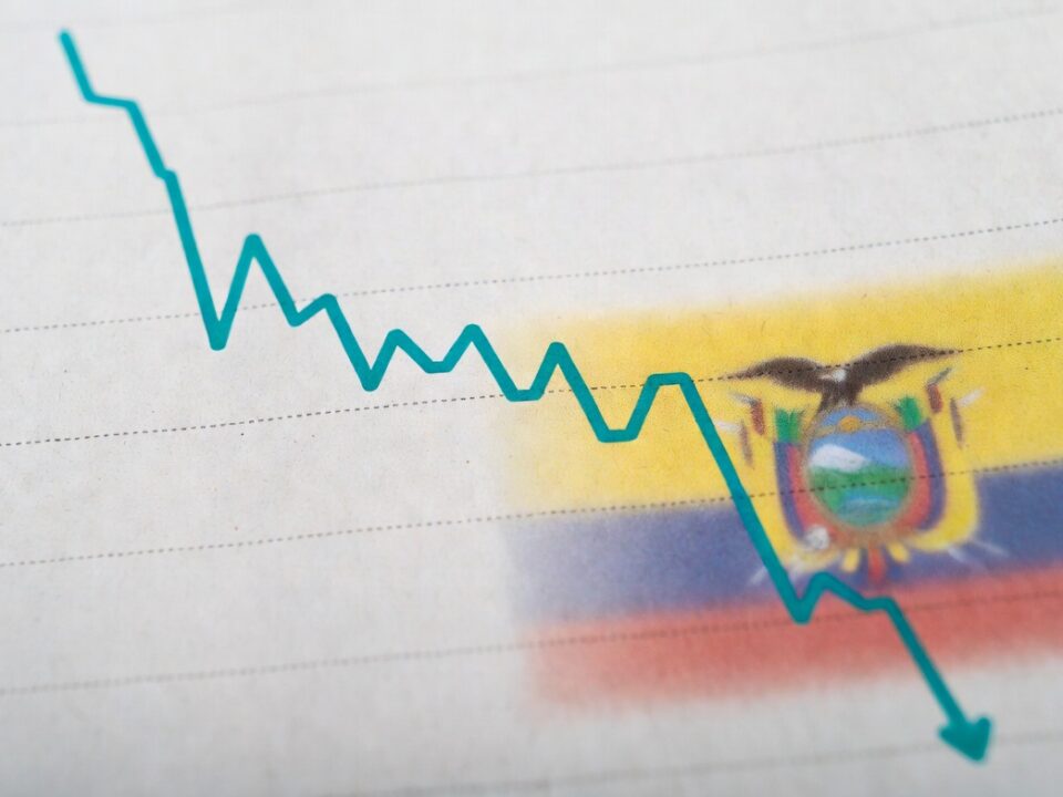 Riesgo país alcanza su nivel más bajo en 11 años | enfokate